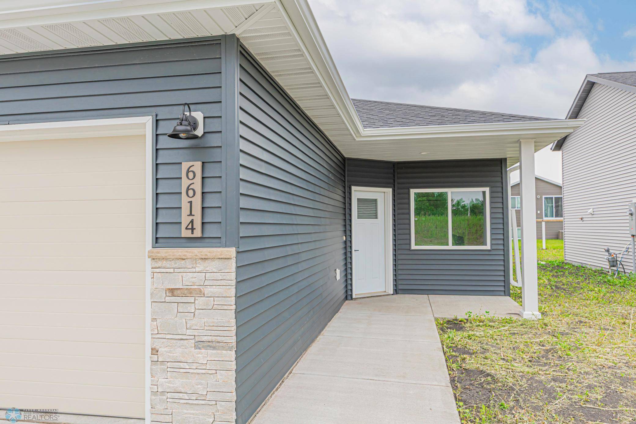 Horace, ND 58047,6614 68 ST S