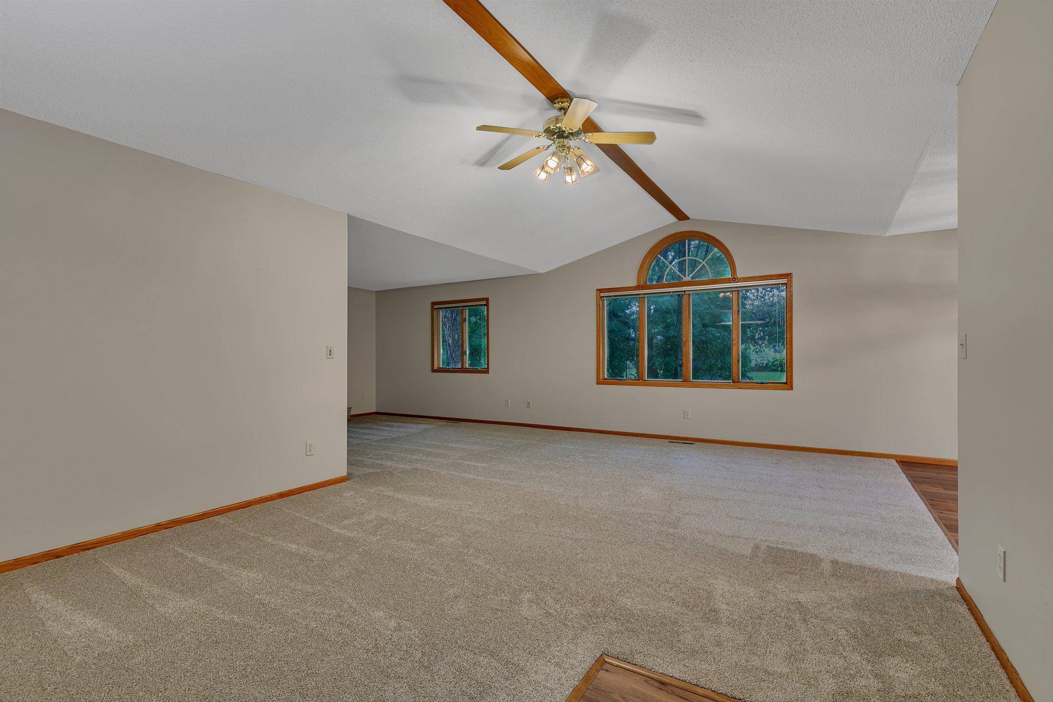 Saint Cloud, MN 56301,299 Waite AVE S