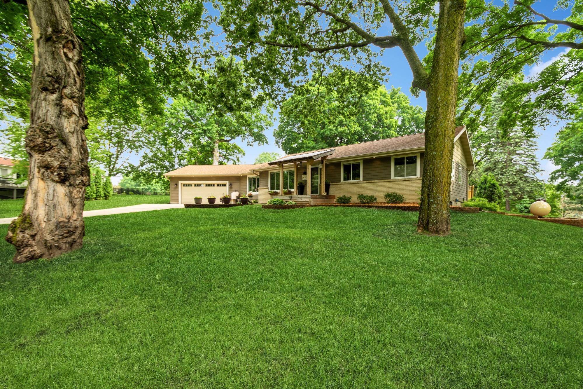 Buffalo, MN 55313,90 Aladdin CIR NW