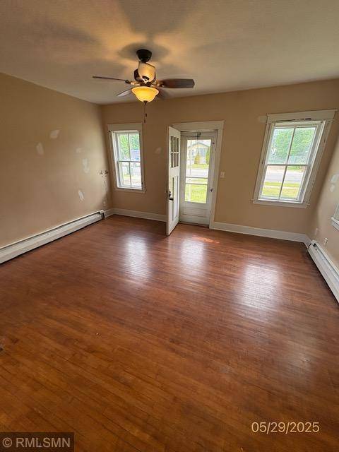 Paynesville, MN 56362,363 W Mill ST