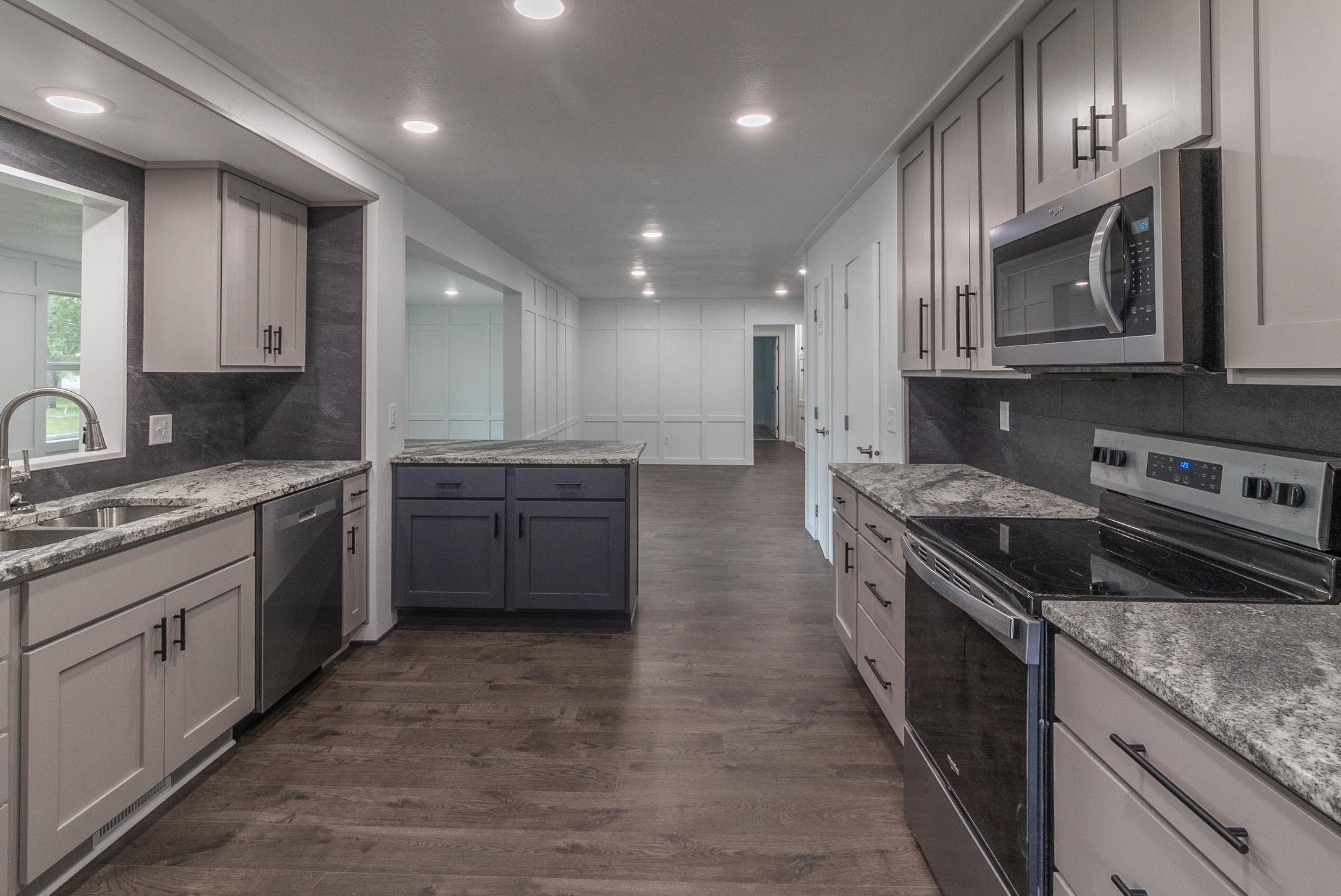 Cold Spring, MN 56320,1020 1st ST S