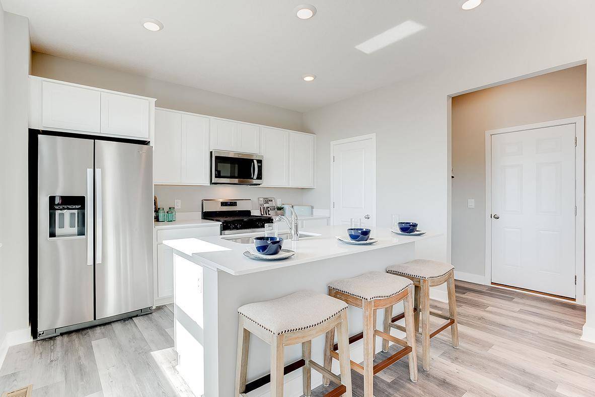 Shakopee, MN 55379,2064 Aquarius DR