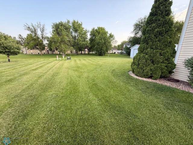 Breckenridge, MN 56520,411 Siemers CT