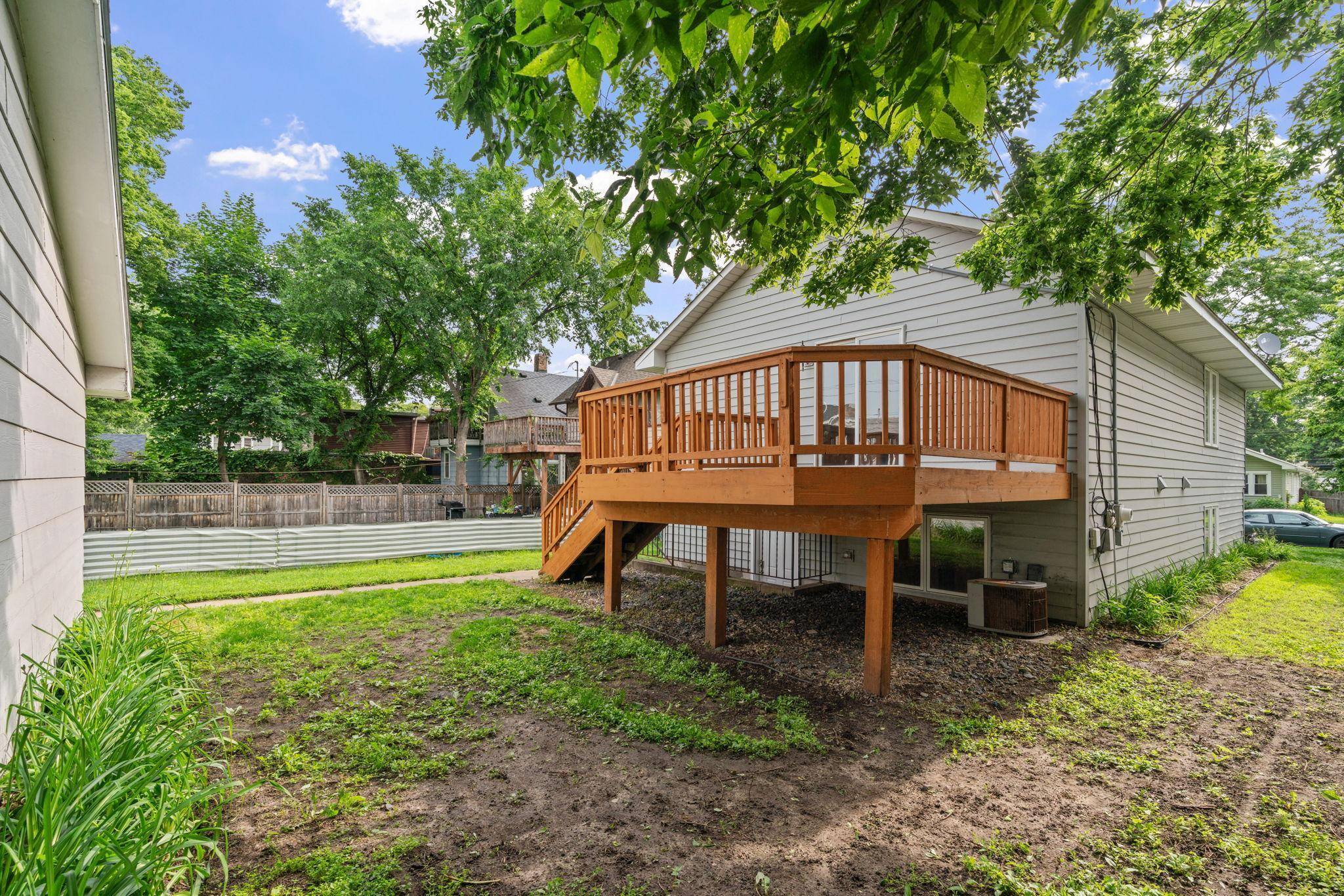 Minneapolis, MN 55413,744 Pierce ST NE
