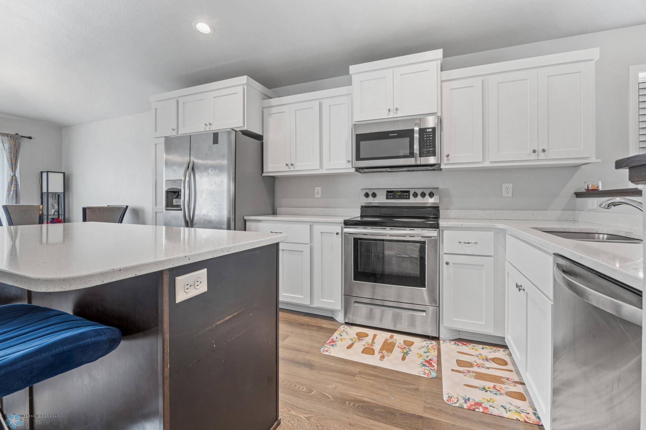 Fargo, ND 58104,1546 68th AVE S
