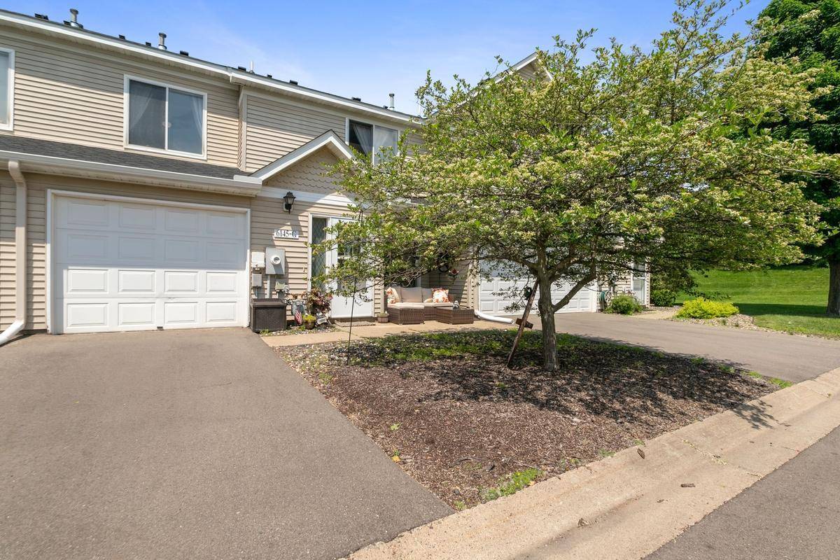 Woodbury, MN 55125,6145 Courtly Alcove #G