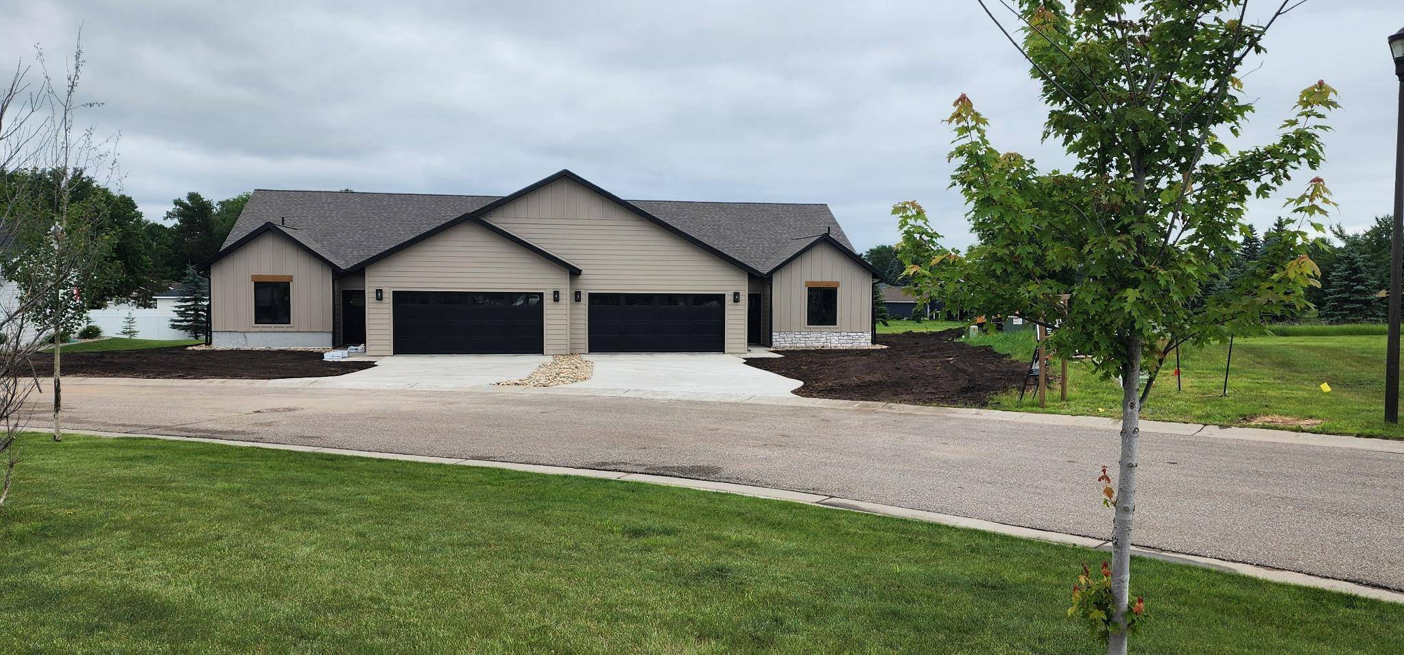 Detroit Lakes, MN 56501,117 Altavista DR