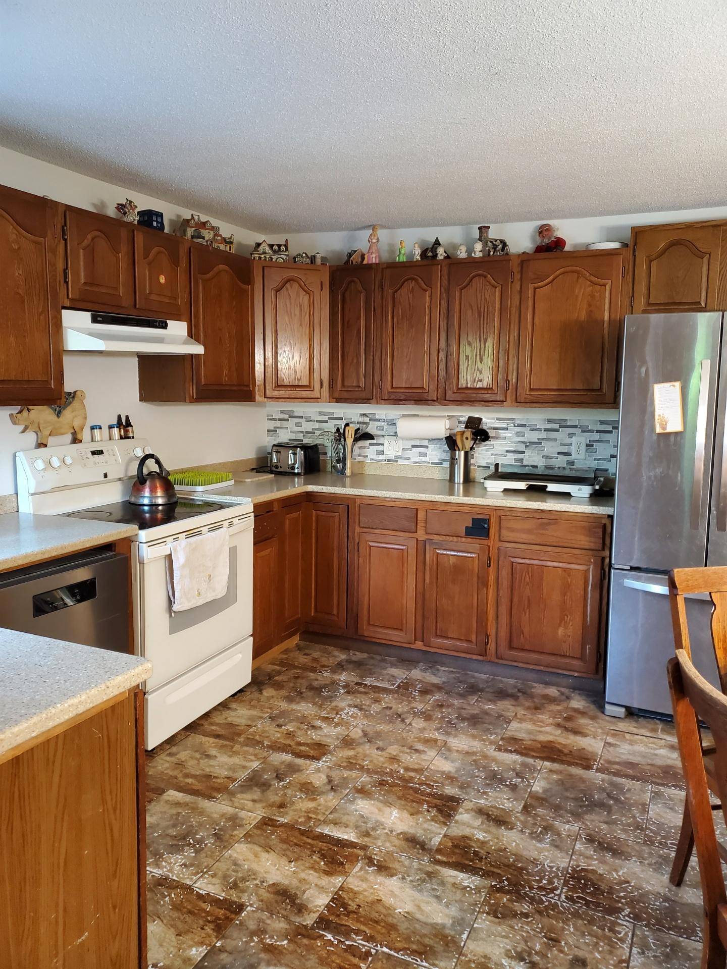 Crookston, MN 56716,319 Jackson AVE