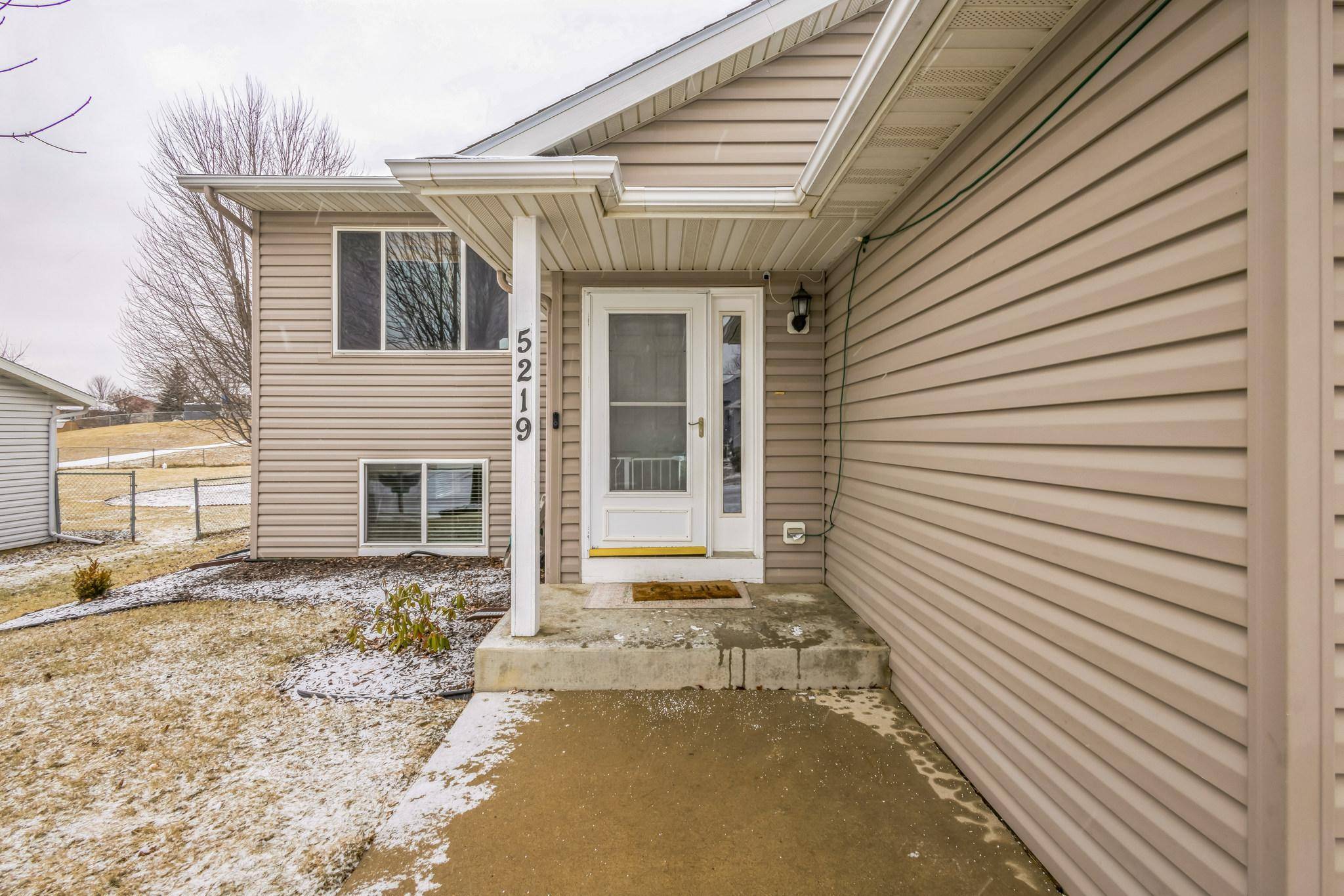 Rochester, MN 55901,5219 56th Avenue NW