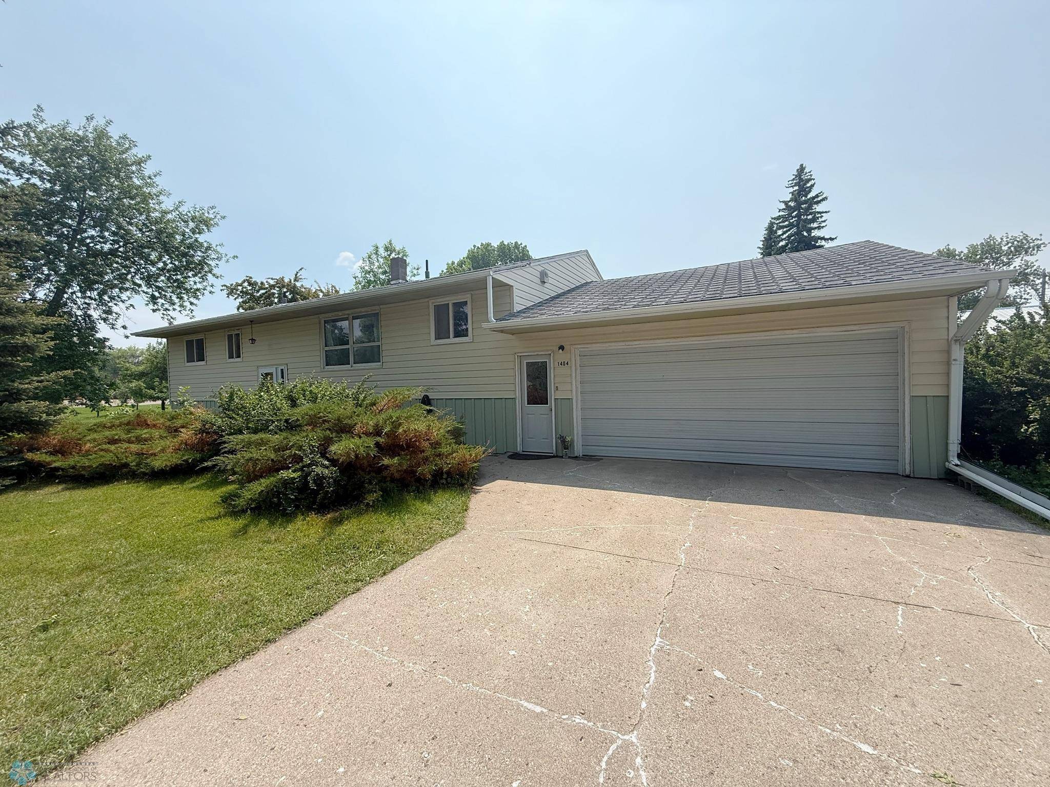 Cooperstown, ND 58425,1404 Burrel AVE SE