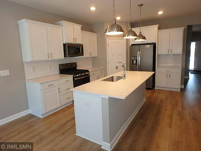 Oakdale, MN 55128,7640 38th ST N
