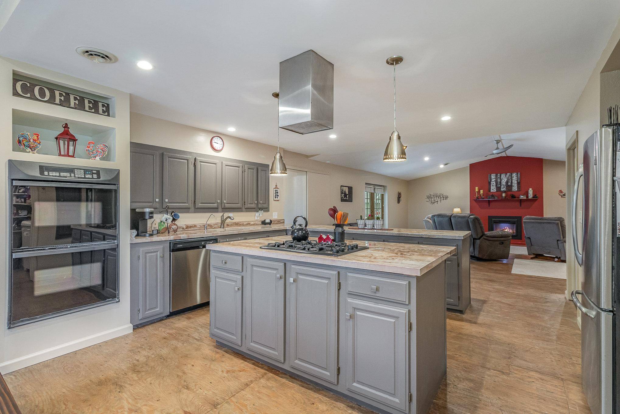 Le Center, MN 56057,38630 Woodview LN