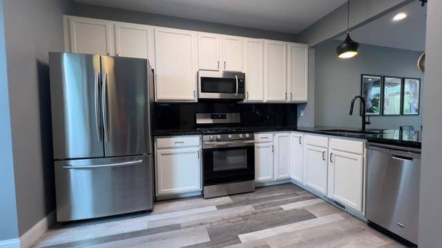 Hopkins, MN 55343,427 2nd ST NE