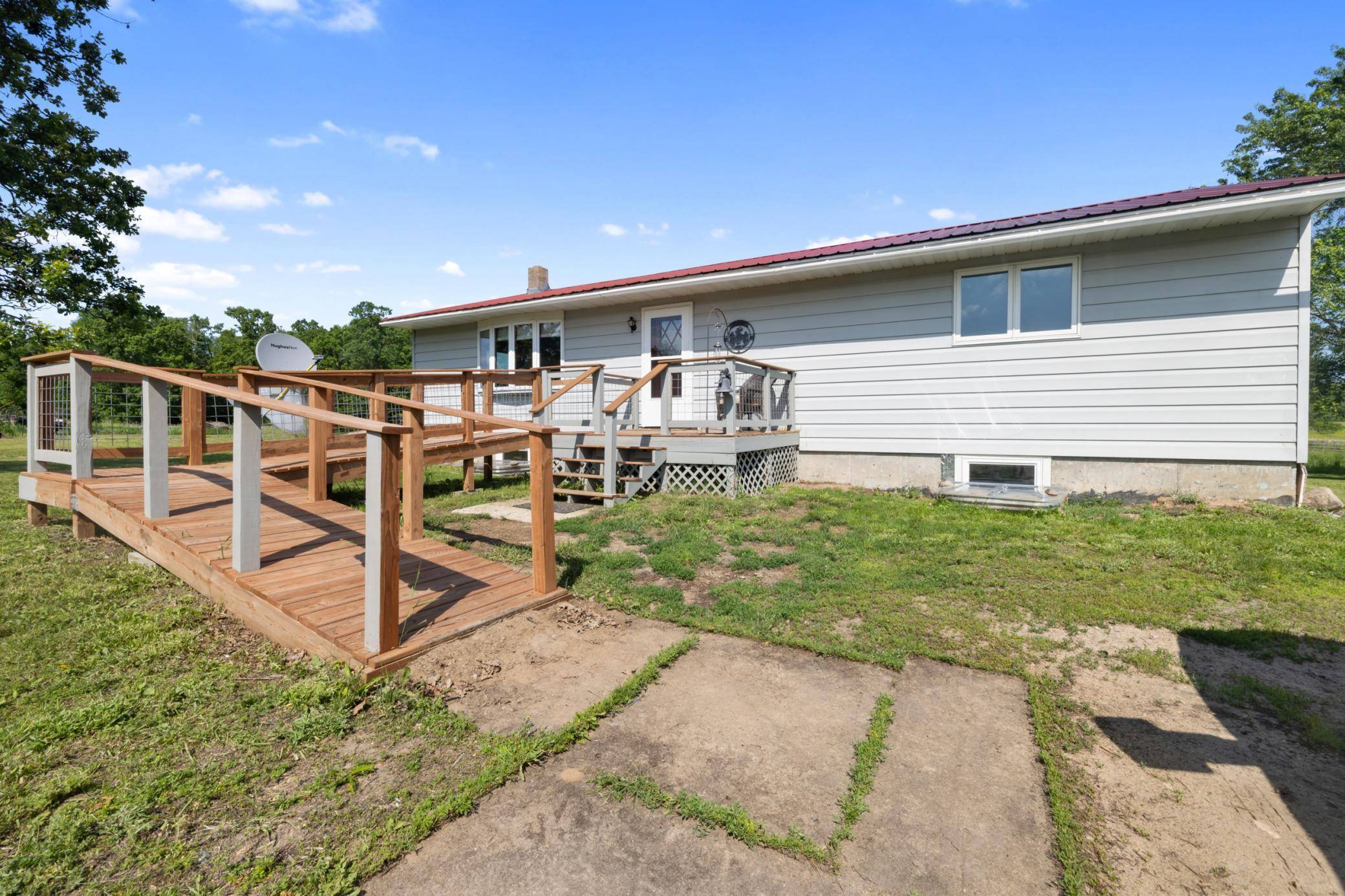 Pequot Lakes, MN 56472,6070 County Road 1 SW