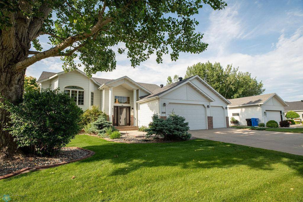 Fargo, ND 58104,3235 37th AVE S
