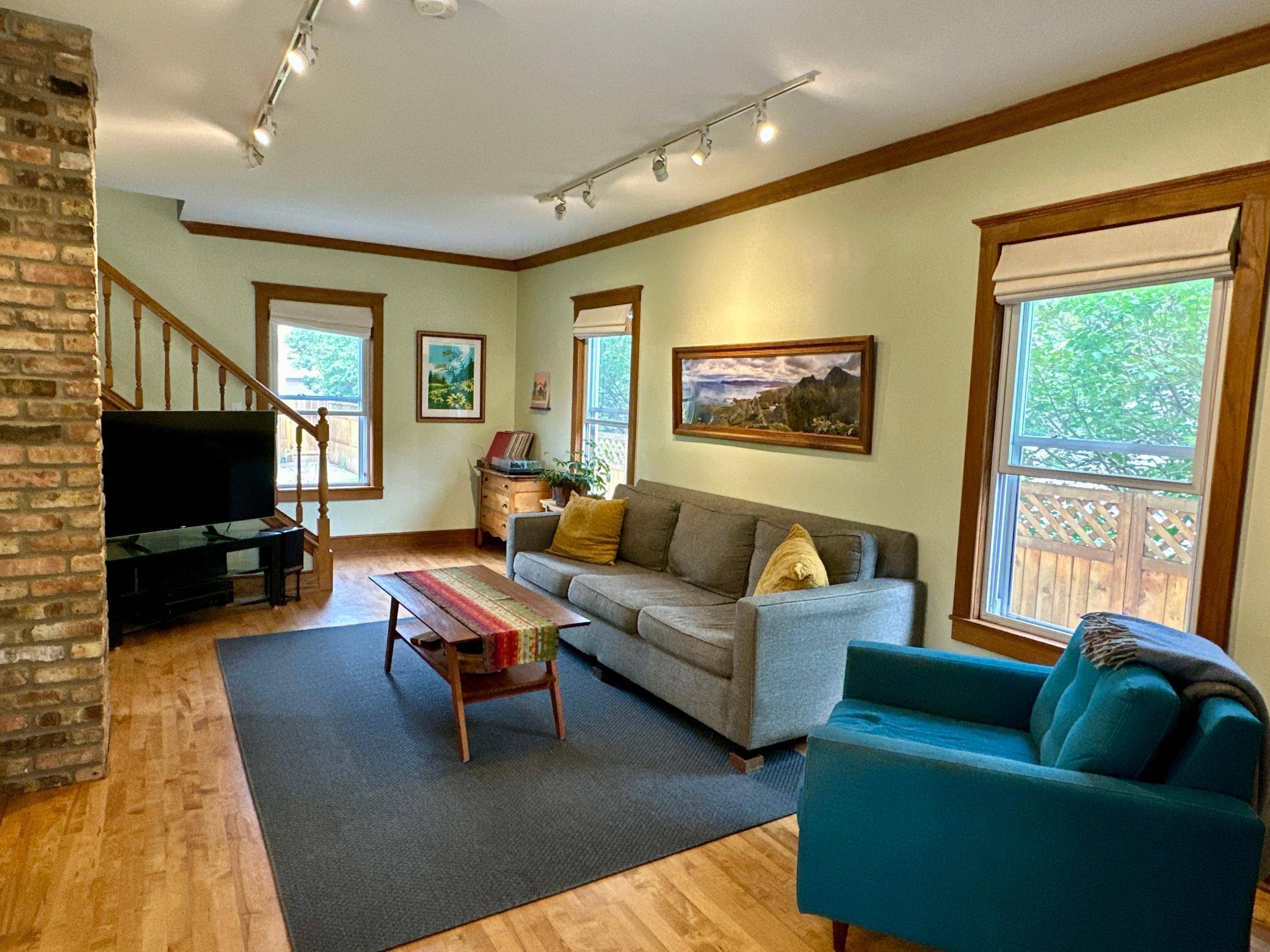 Minneapolis, MN 55406,3554 35th AVE S