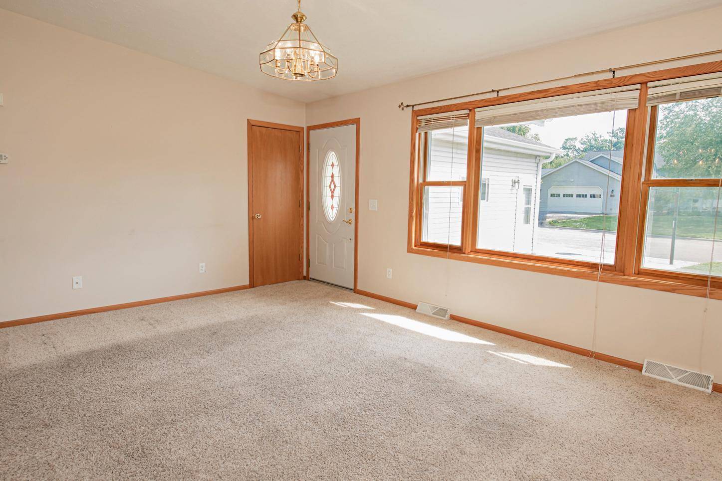 Goodview, MN 55959,8075 6th ST