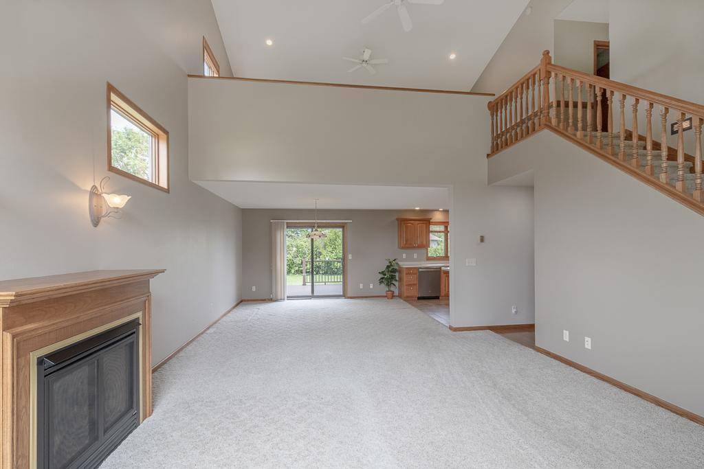 Lake Crystal, MN 56055,1111 Crystal Lake DR