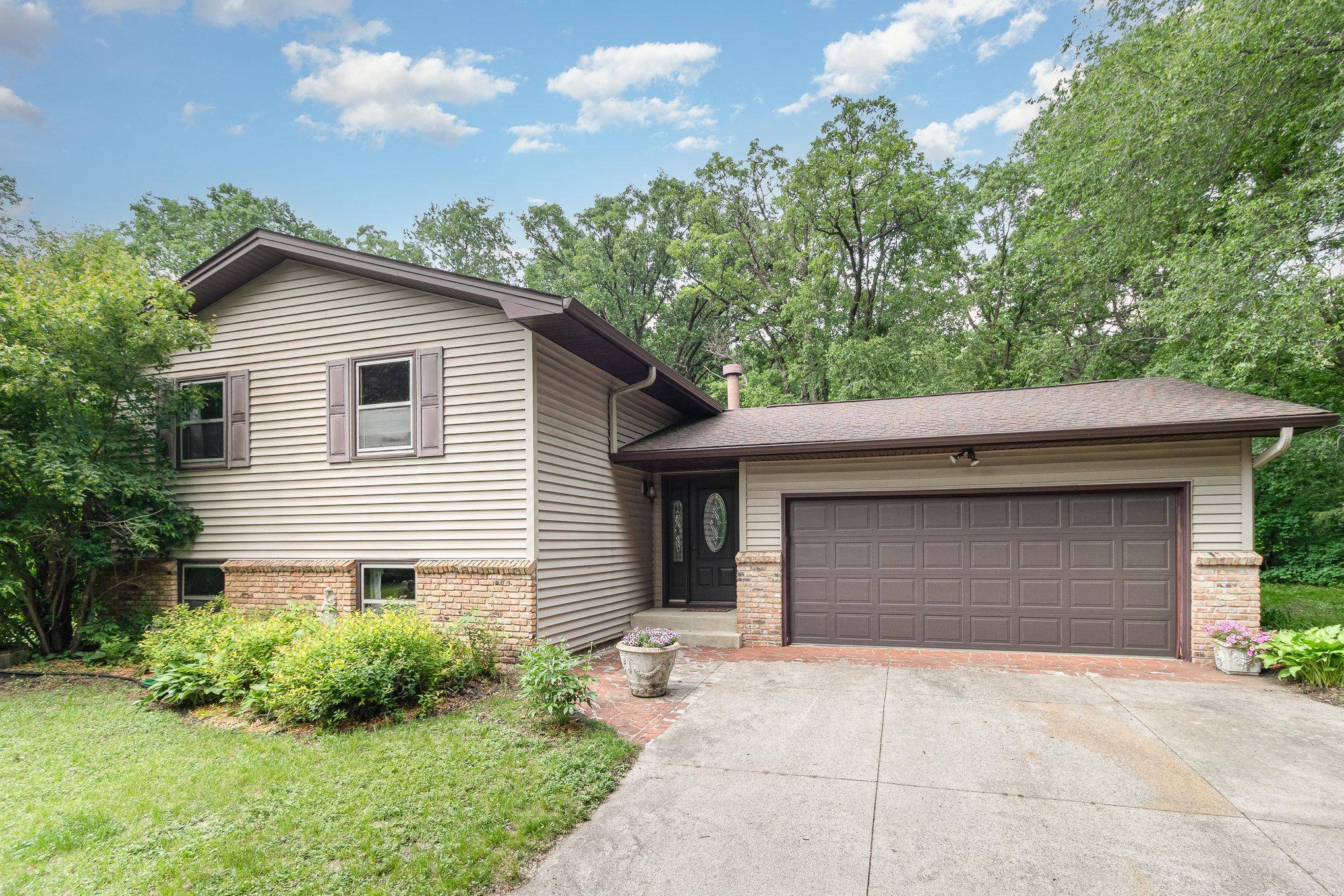Andover, MN 55304,16129 Genie DR NW