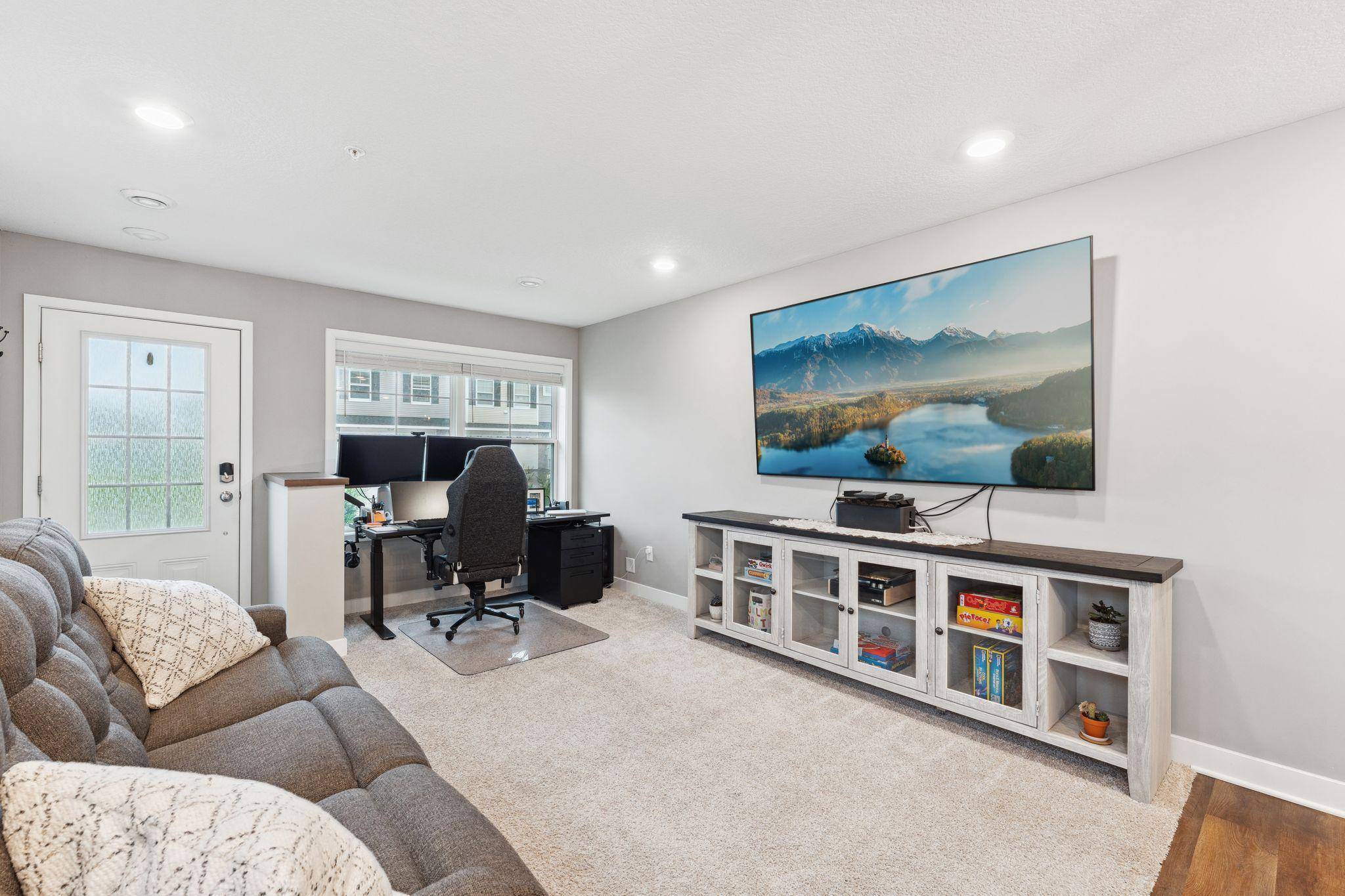 Lino Lakes, MN 55038,7255 Fall DR