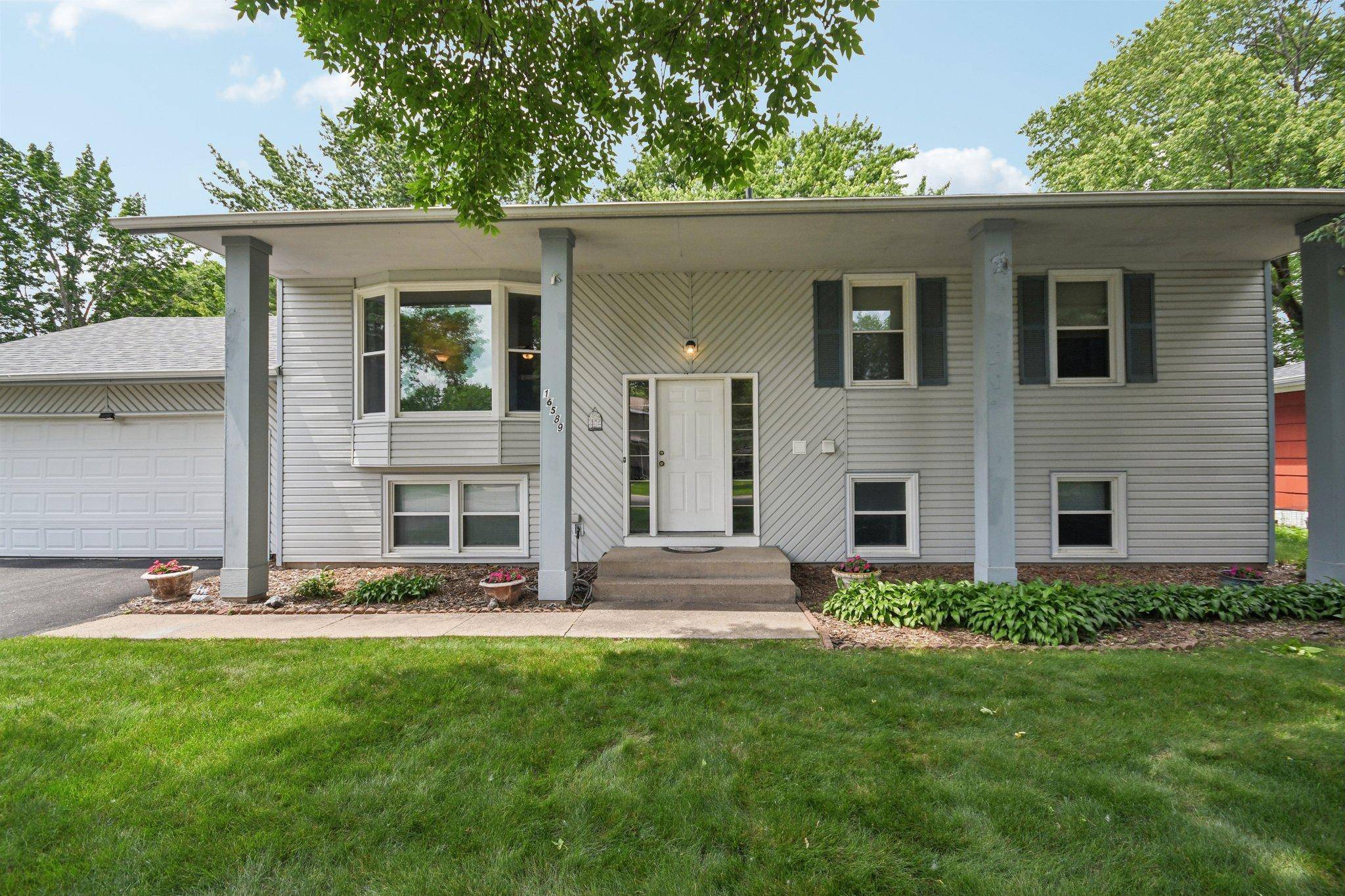 Lakeville, MN 55068,16589 Galena AVE W