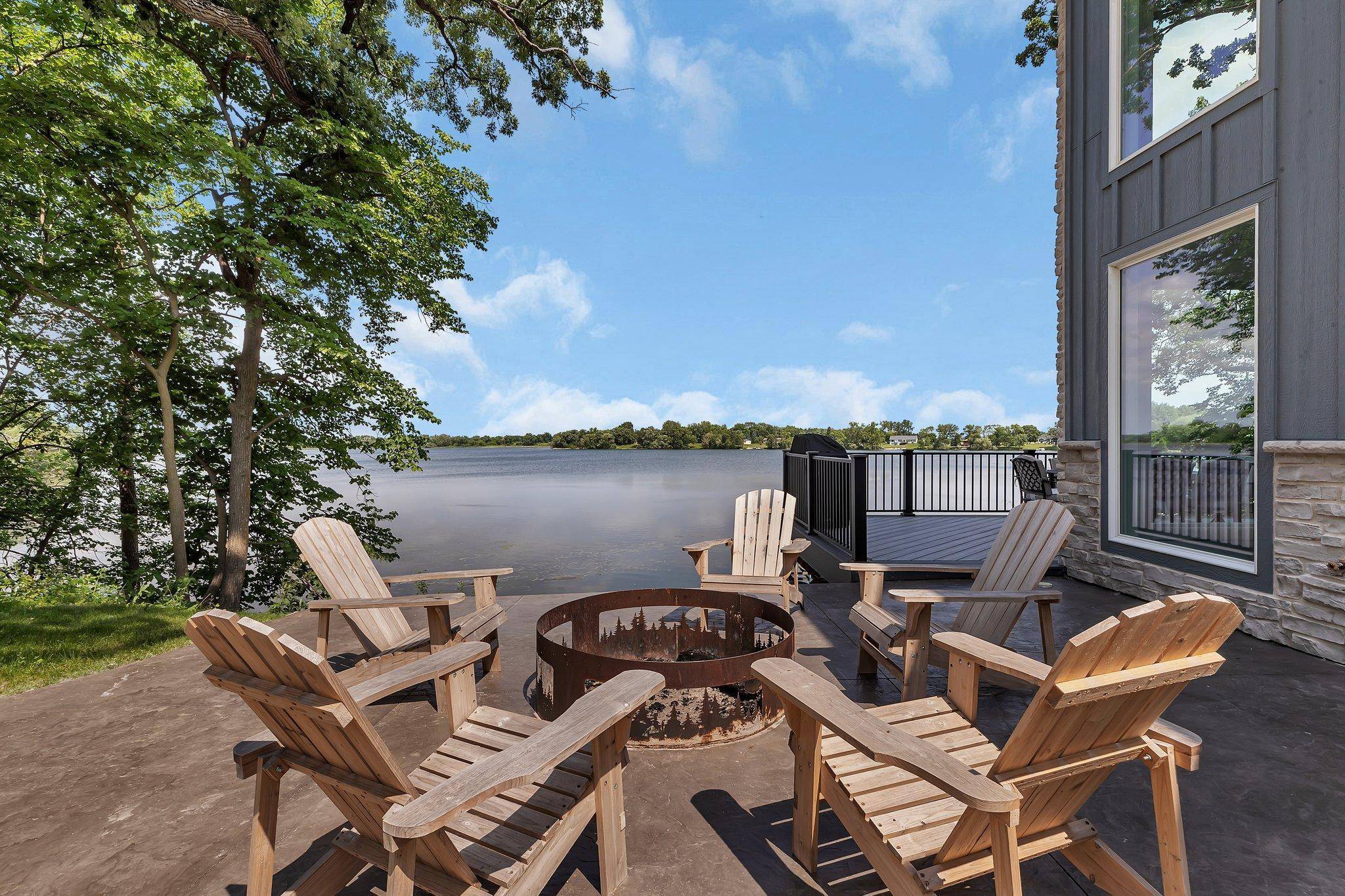 Cokato, MN 55321,565 Brooks Lake RD NW