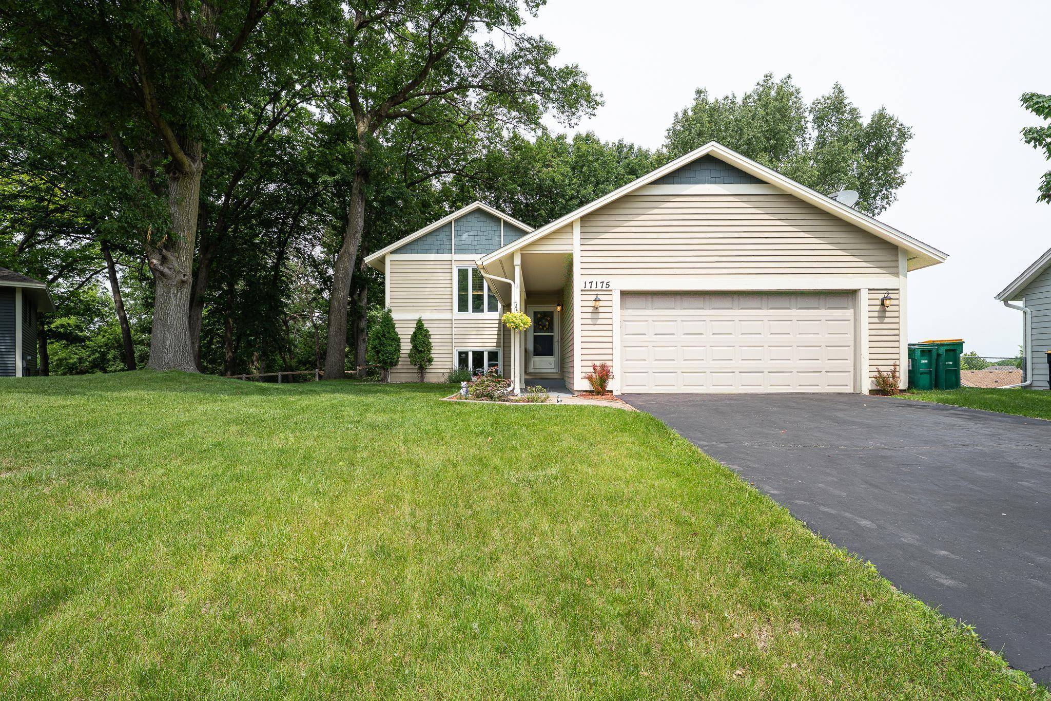 Lakeville, MN 55044,17175 Jordan CT