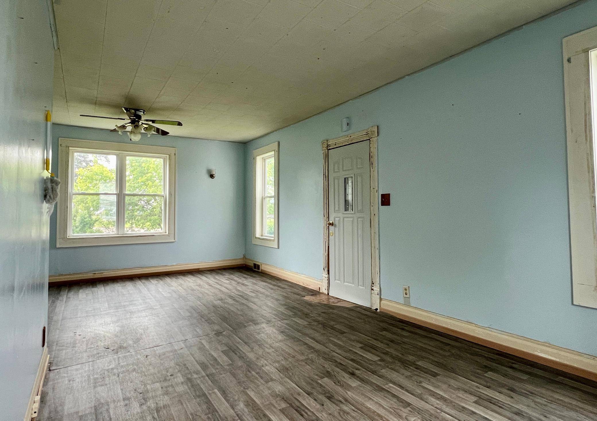 Hoffman, MN 56339,406 1st ST S