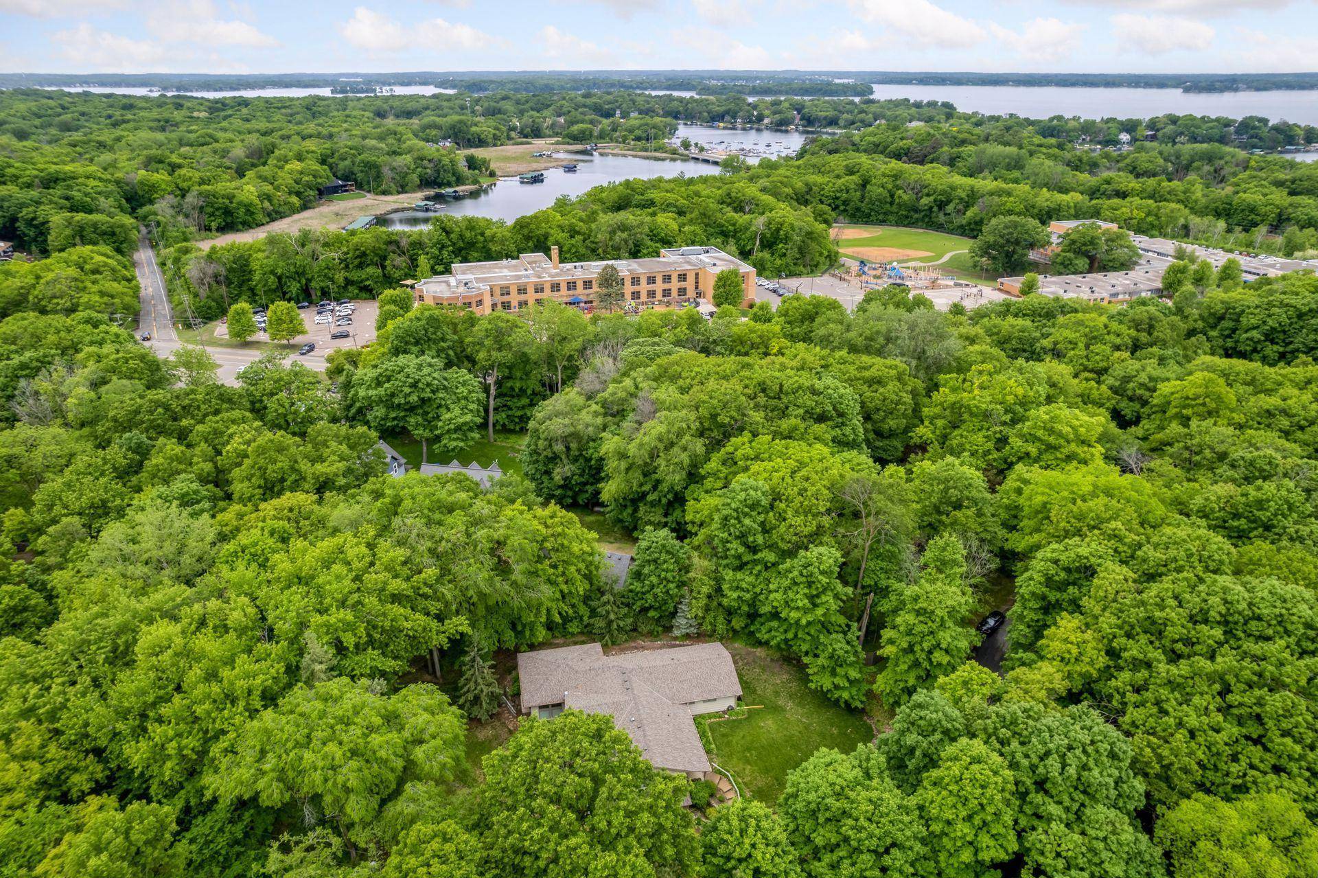 Deephaven, MN 55331,18995 Maple LN