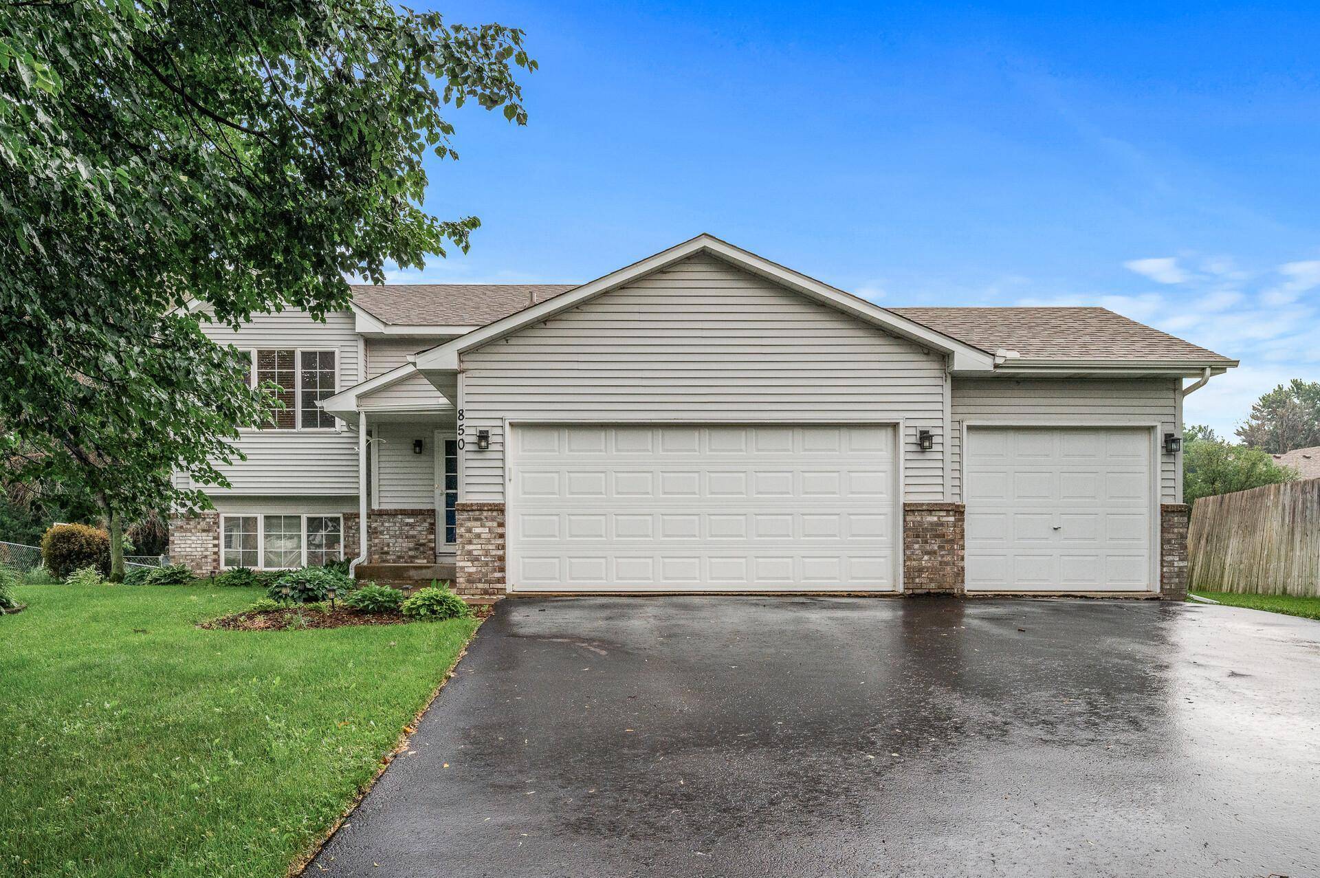 Blaine, MN 55434,850 114th AVE NE