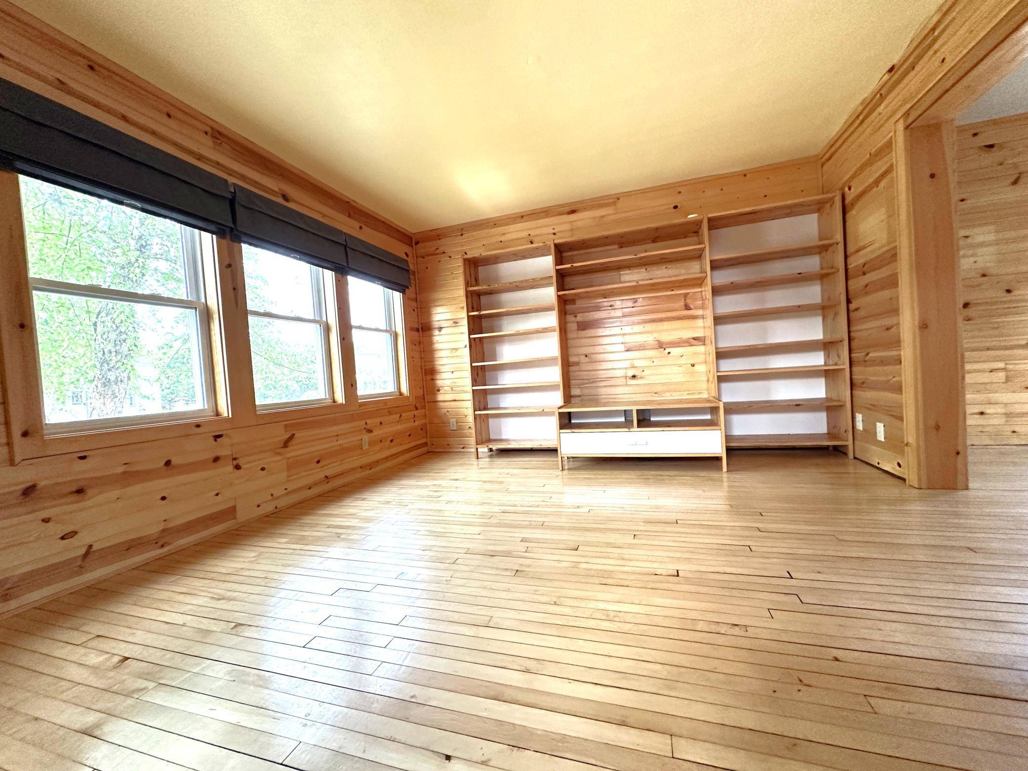 Ely, MN 55731,638 E James ST