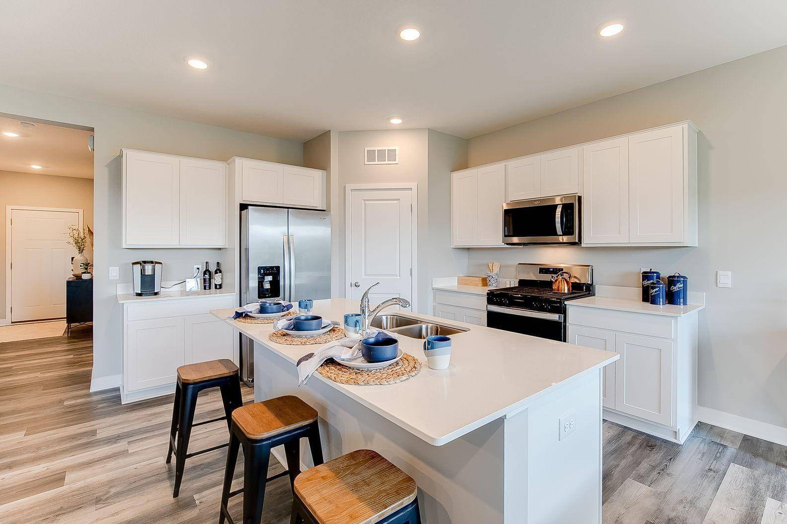 Chaska, MN 55318,1684 Oak Creek PASS