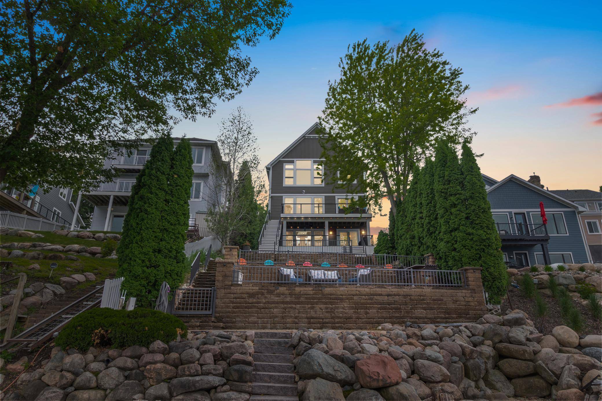 Prior Lake, MN 55372,3856 Green Heights TRL SW