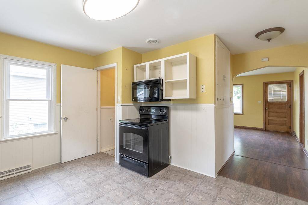 Waseca, MN 56093,509 8th AVE SE