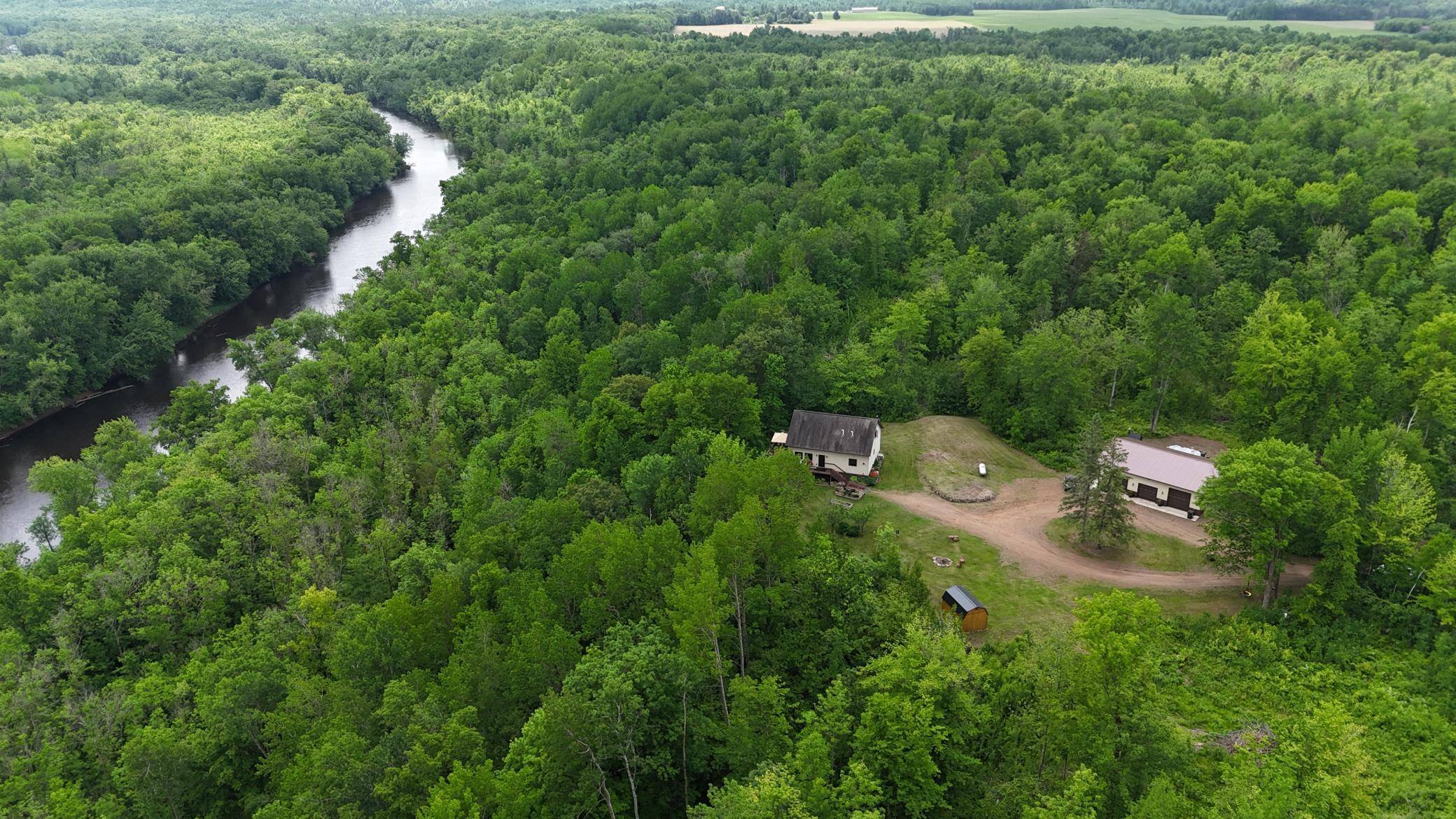 Hinckley, MN 55037,43190 Government RD