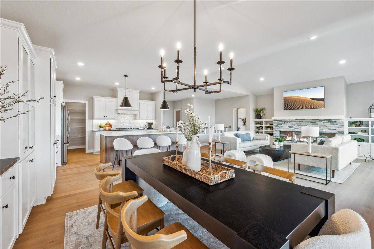 Rosemount, MN 55068,15047 Ardmullivan LN