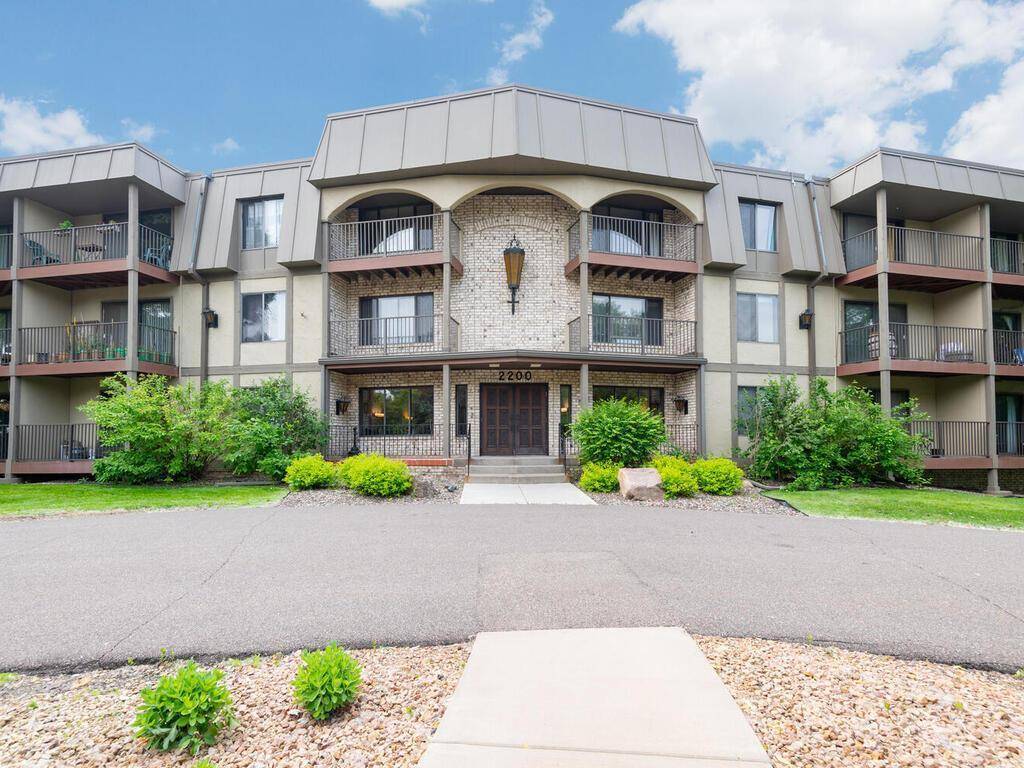 Saint Louis Park, MN 55426,2200 Nevada AVE S #206