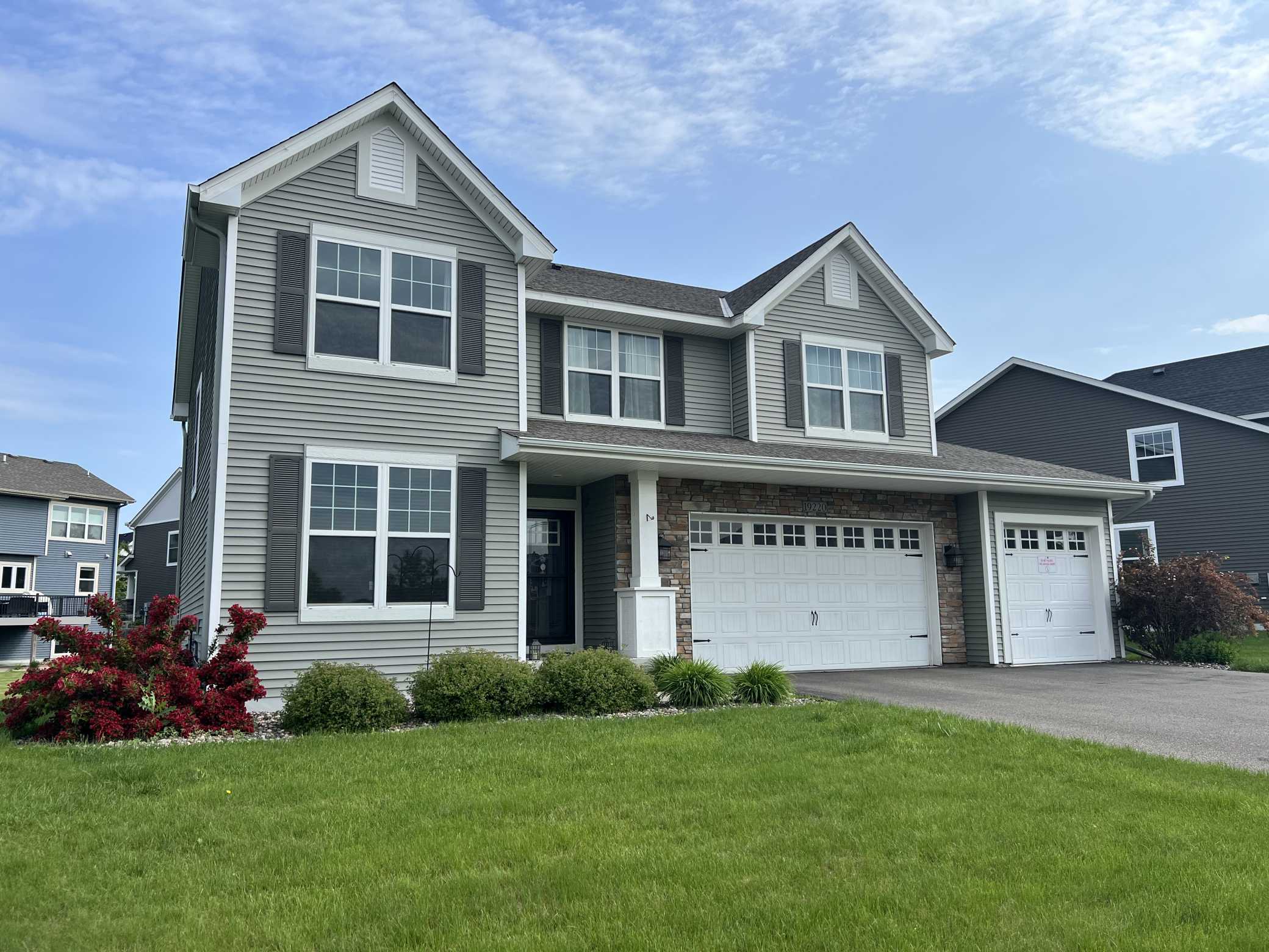 Corcoran, MN 55340,19220 Bridle PATH