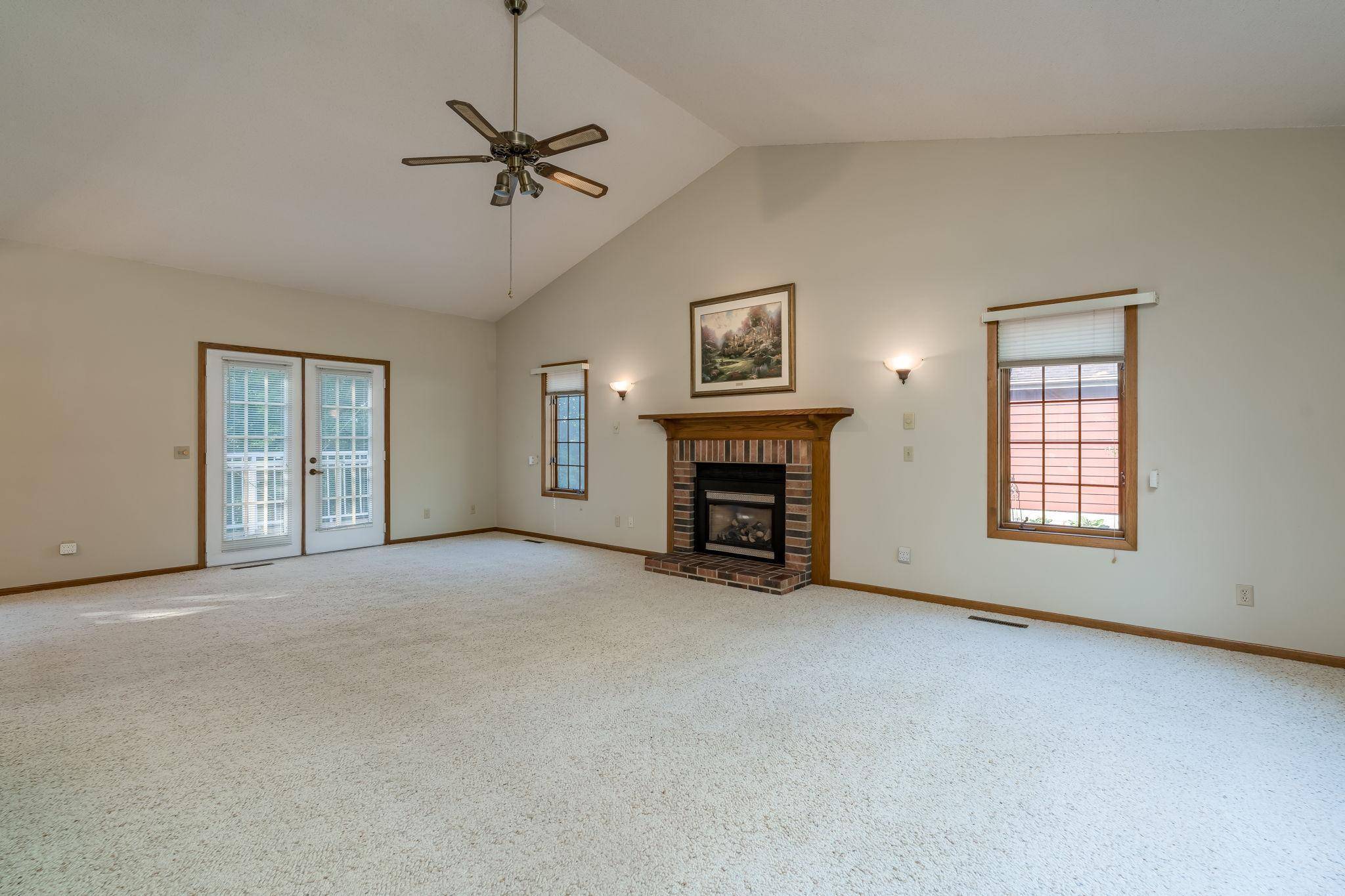 North Mankato, MN 56003,957 Belvista DR