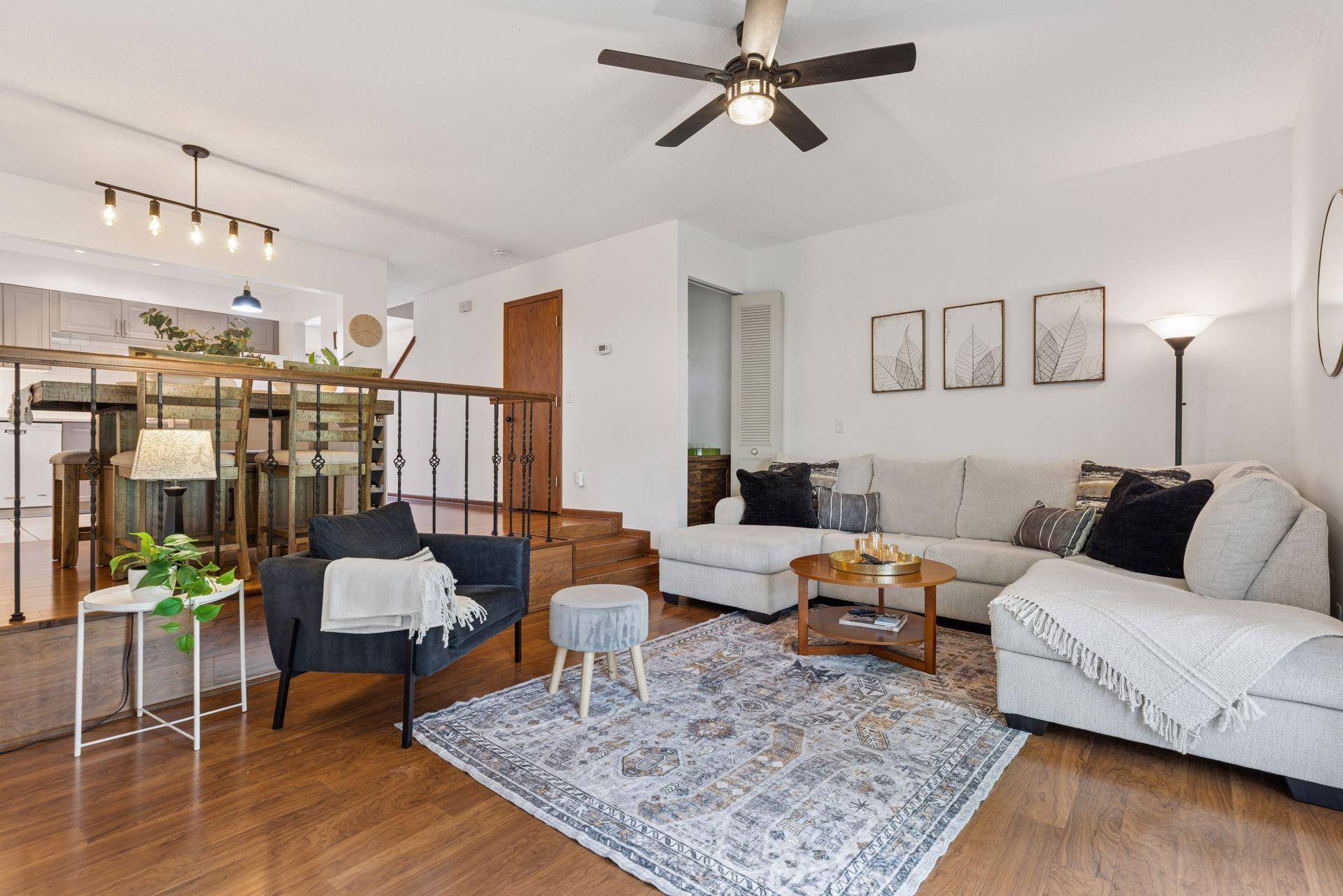 Saint Louis Park, MN 55426,7441 W Franklin AVE