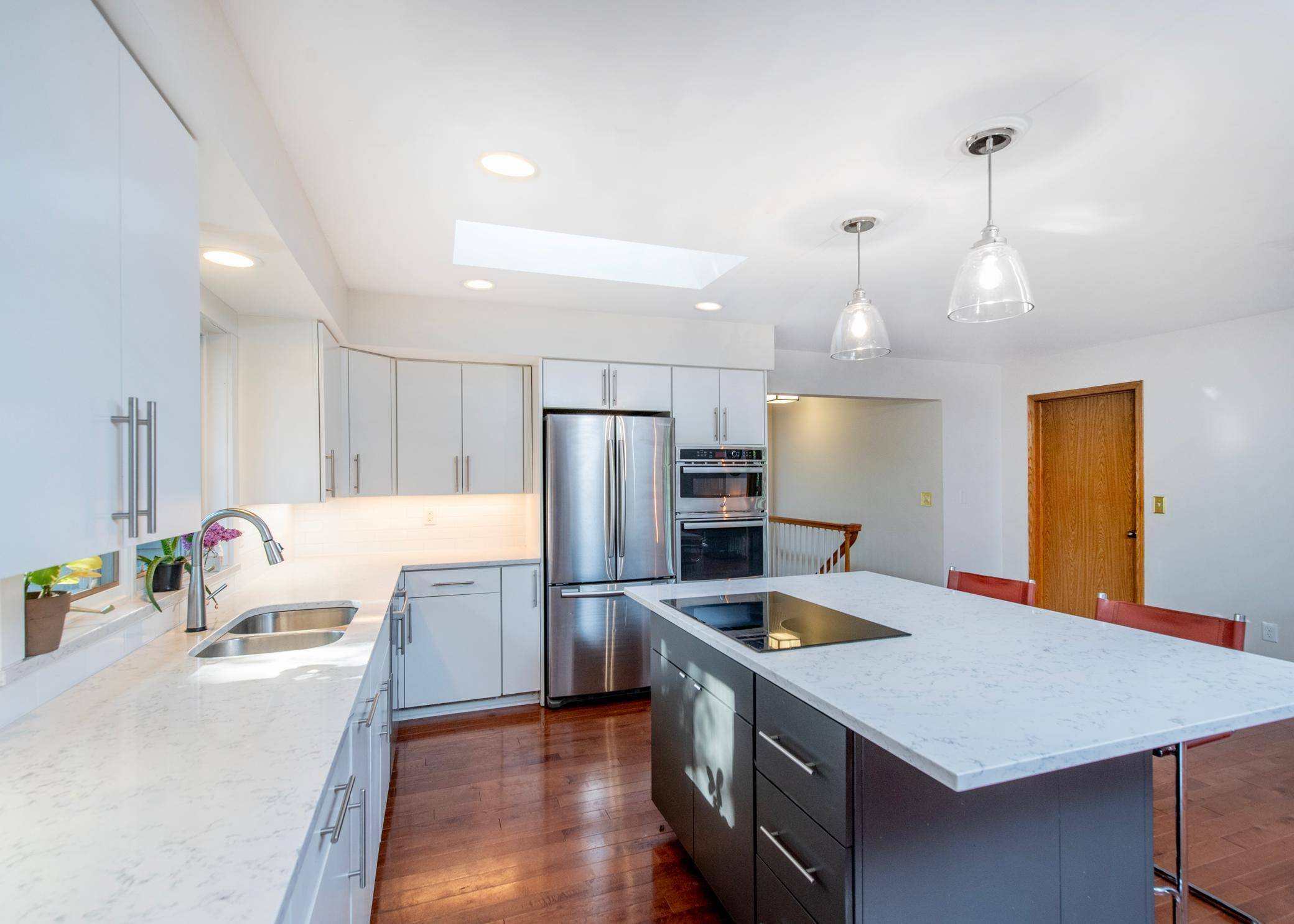 Saint Paul, MN 55105,1070 Jefferson AVE
