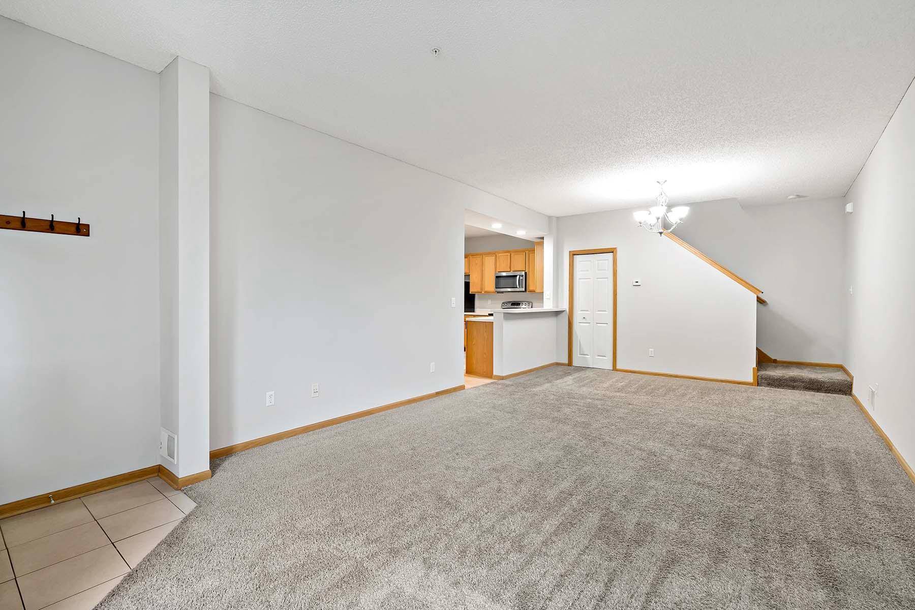 Rosemount, MN 55068,13686 Brass Pkwy #55
