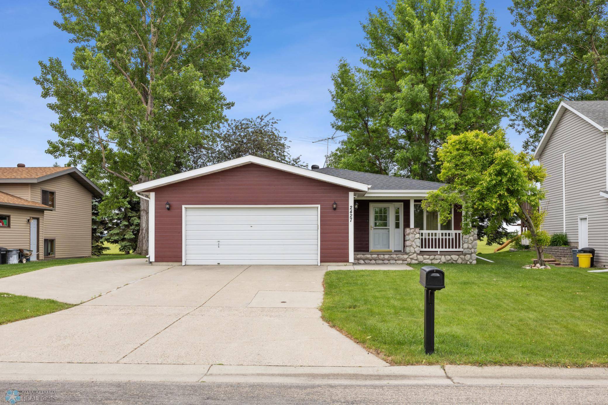Moorhead, MN 56560,2427 33rd AVE S