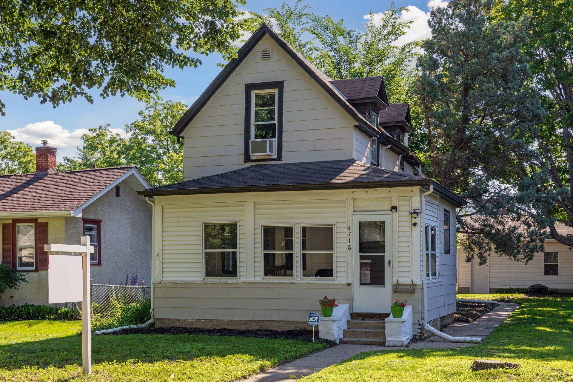 Minneapolis, MN 55430,4718 Colfax AVE N