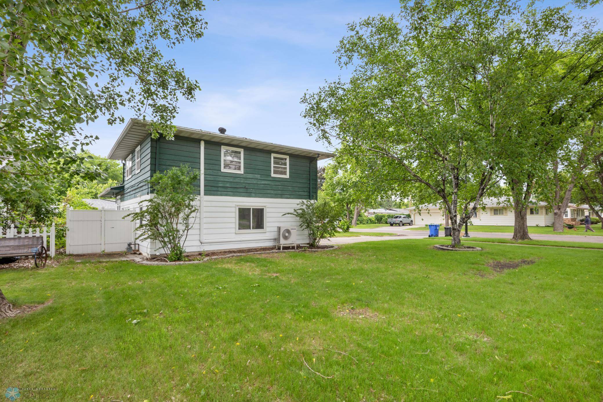 Fargo, ND 58102,2702 2nd ST N