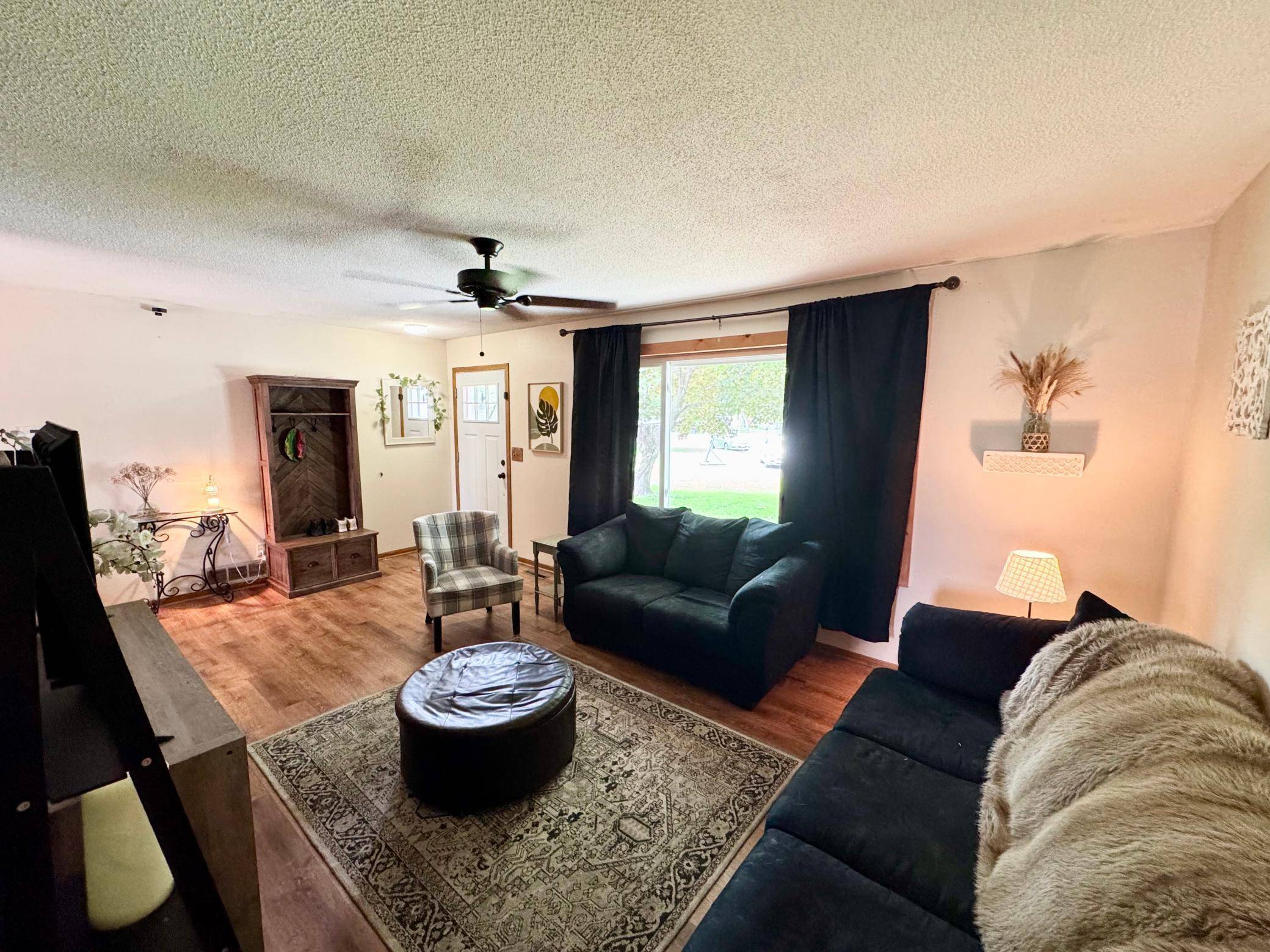 Monticello, MN 55362,9 Bunker CIR
