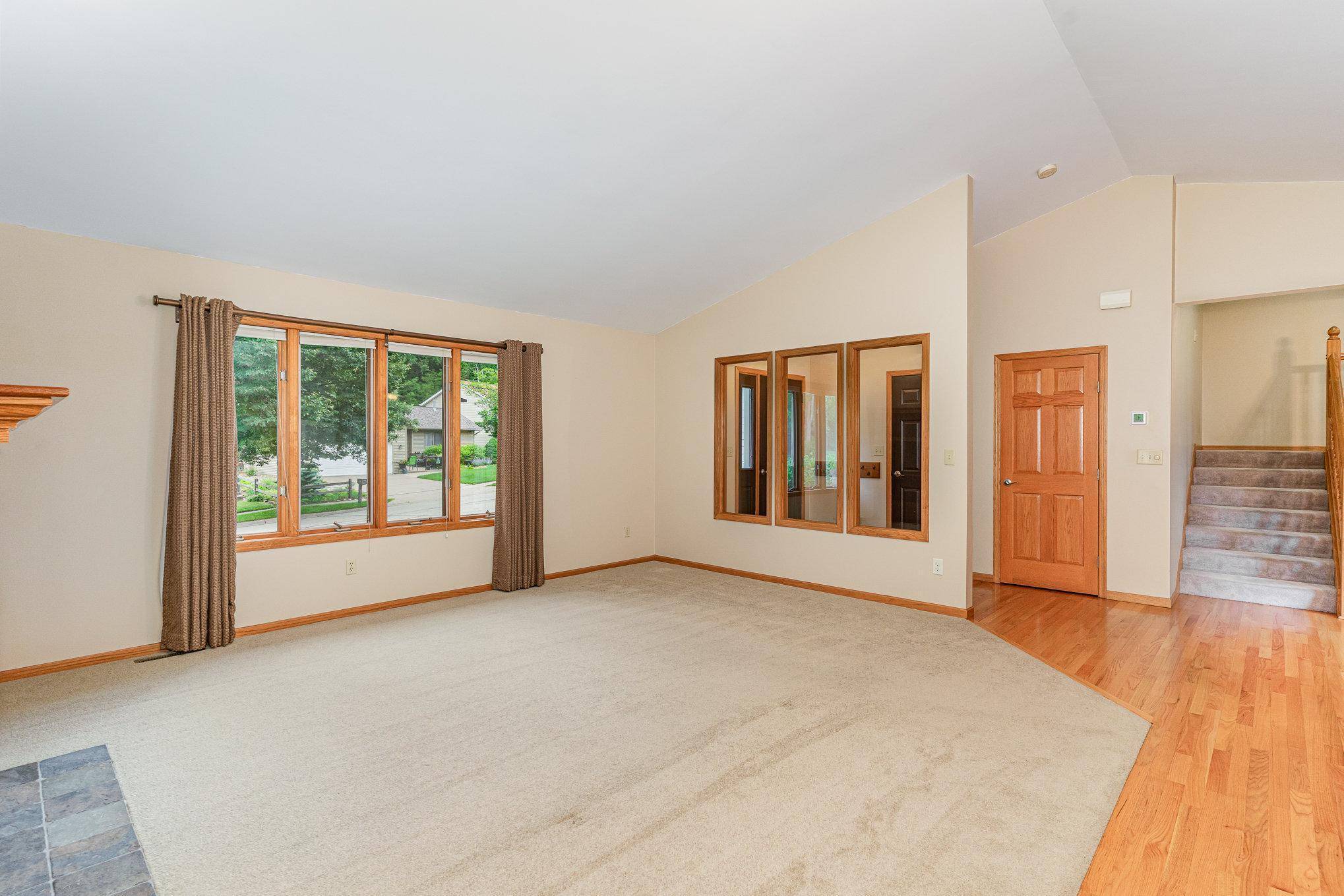 Red Wing, MN 55066,739 Hallstrom DR