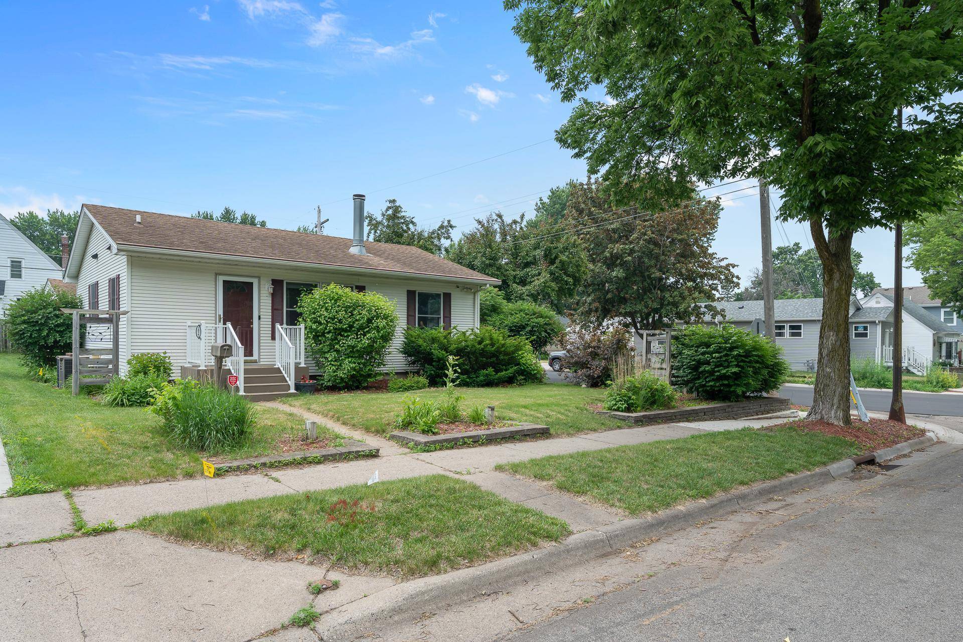 Saint Paul, MN 55119,2022 Nokomis AVE
