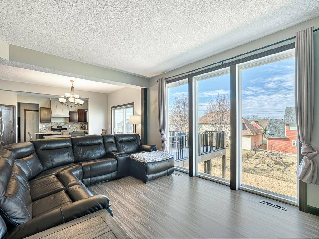 Savage, MN 55378,8316 W 132nd LN