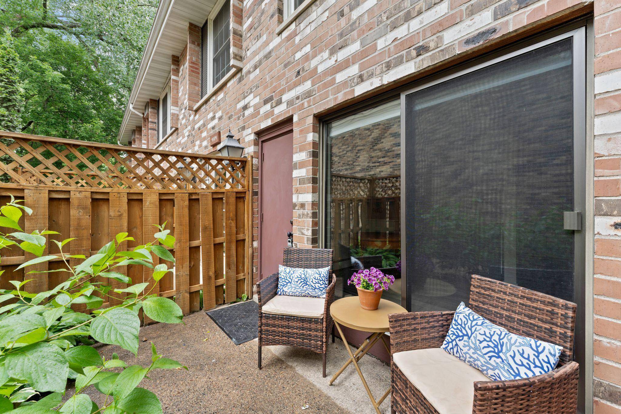 Saint Louis Park, MN 55416,4584 Cedar Lake RD S #1